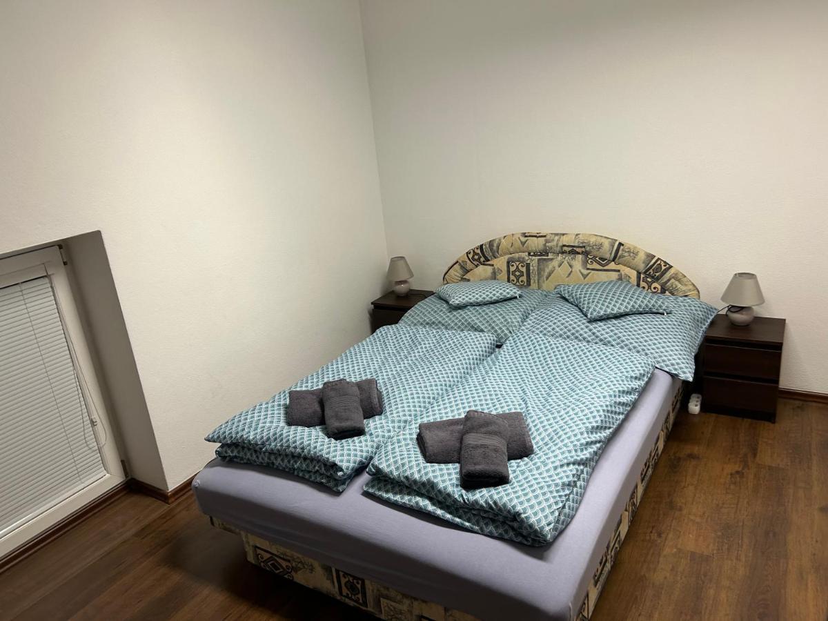 Konde Apartments A Dunajská Streda Dış mekan fotoğraf