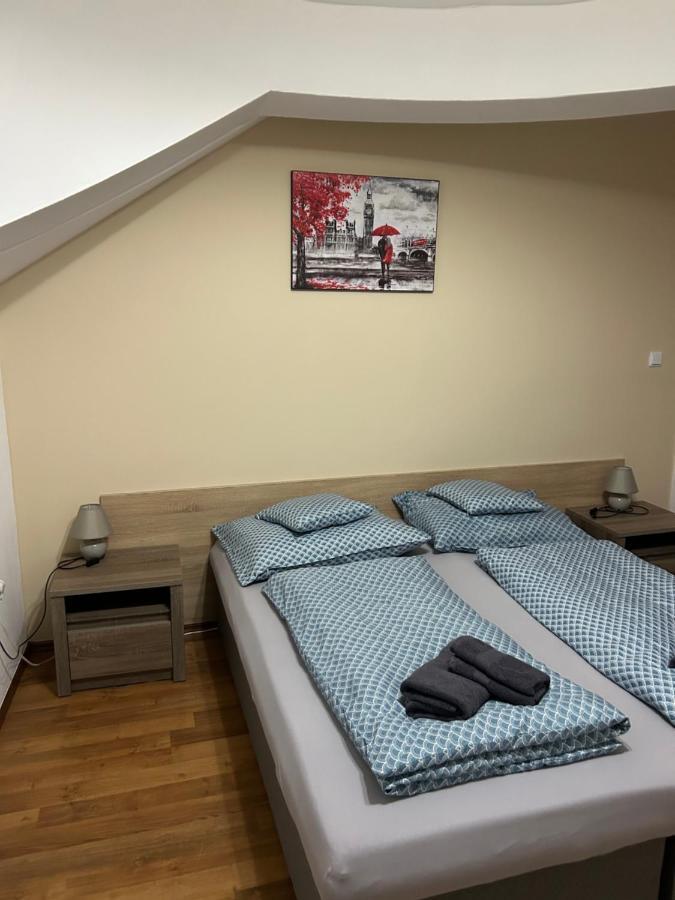 Konde Apartments A Dunajská Streda Dış mekan fotoğraf