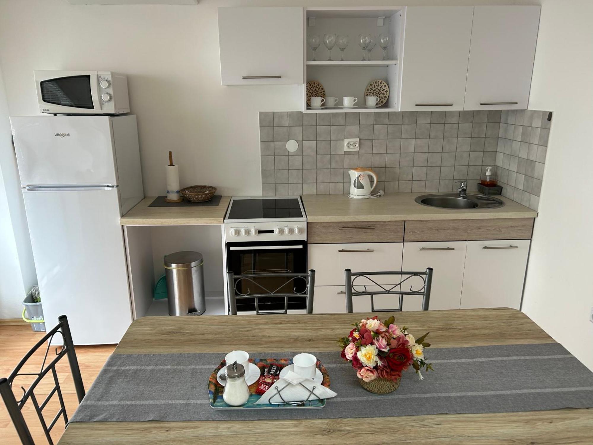 Konde Apartments A Dunajská Streda Dış mekan fotoğraf